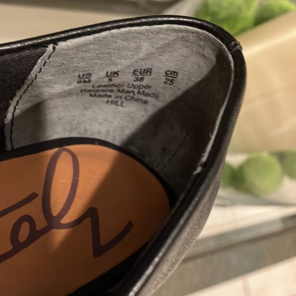 Zodiac Black leather flats New - Picture 8 of 8